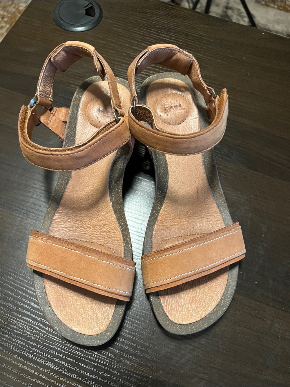 Teva Ysidro Stitch Cognac Brown Leather Strappy Wedge Sandals 8.5